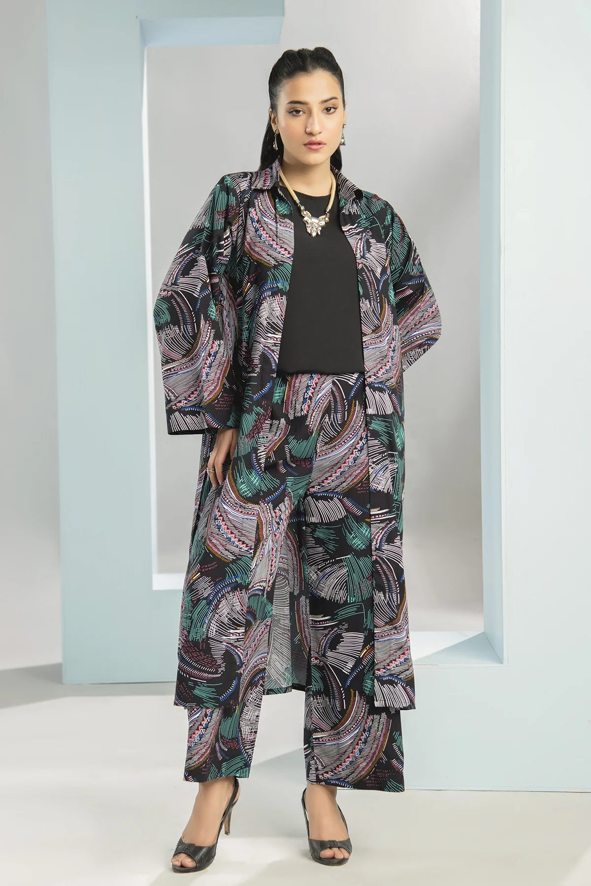 Comfort Floral Shrug 3 Piece CC03