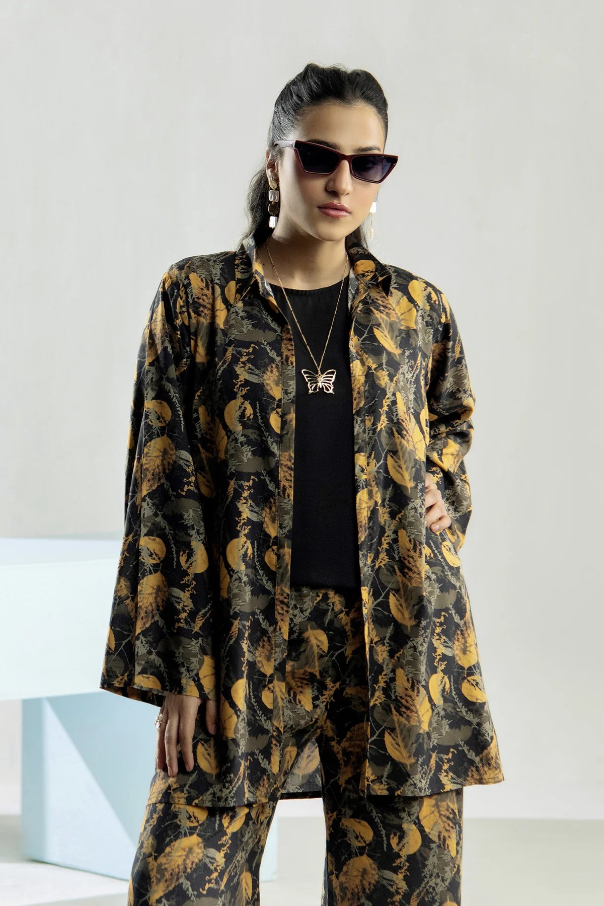 Comfort Floral Shrug 3 Piece CC01