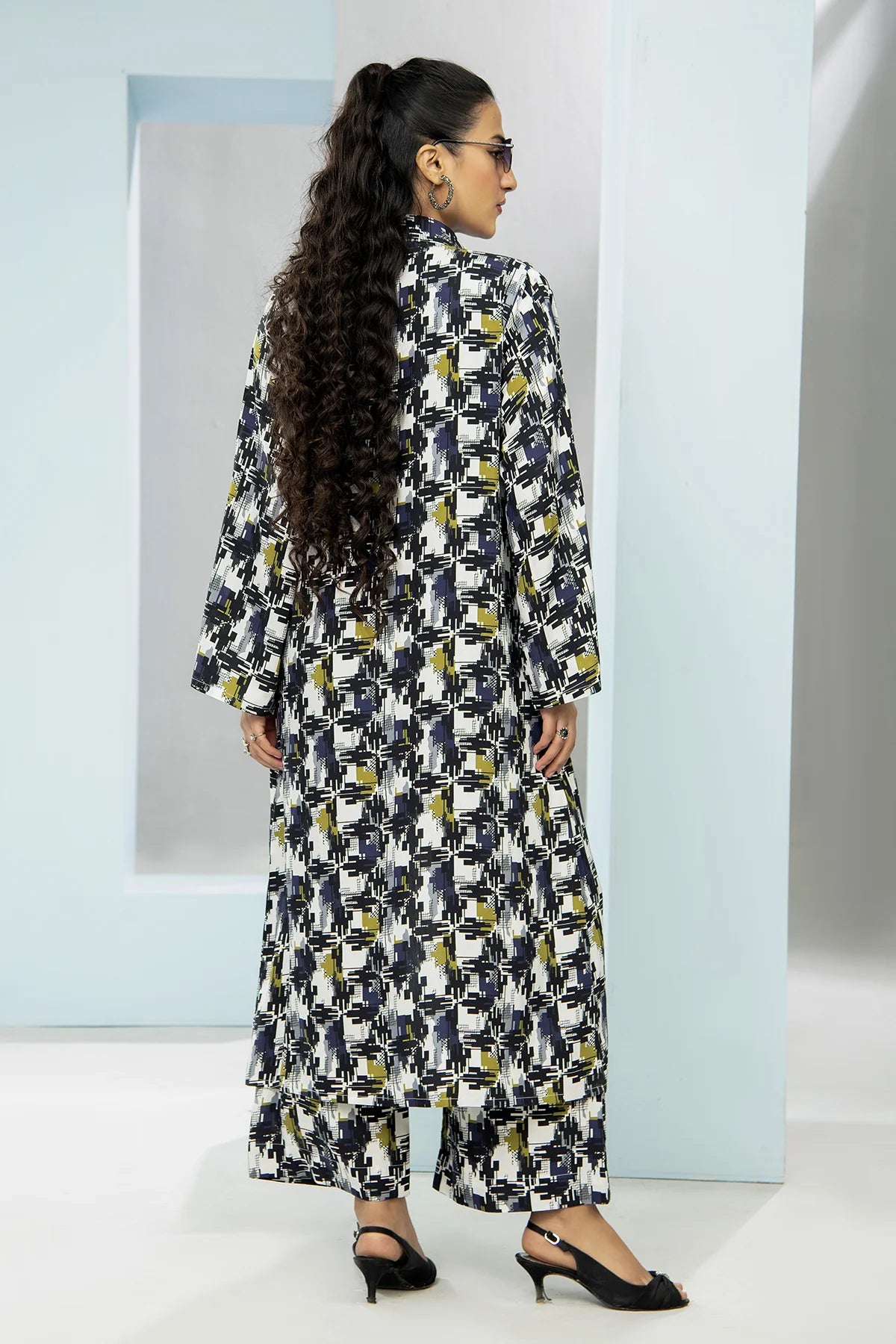 Comfort Floral Shrug 3 Piece CC02