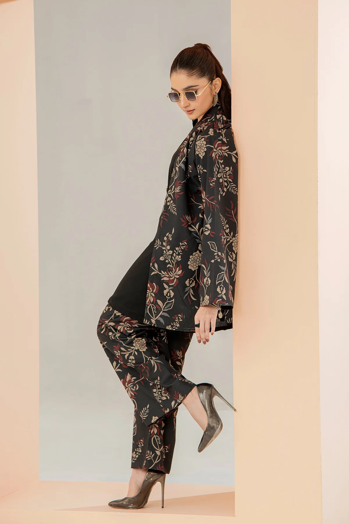 Comfort Floral Shrug 3 Piece CC04