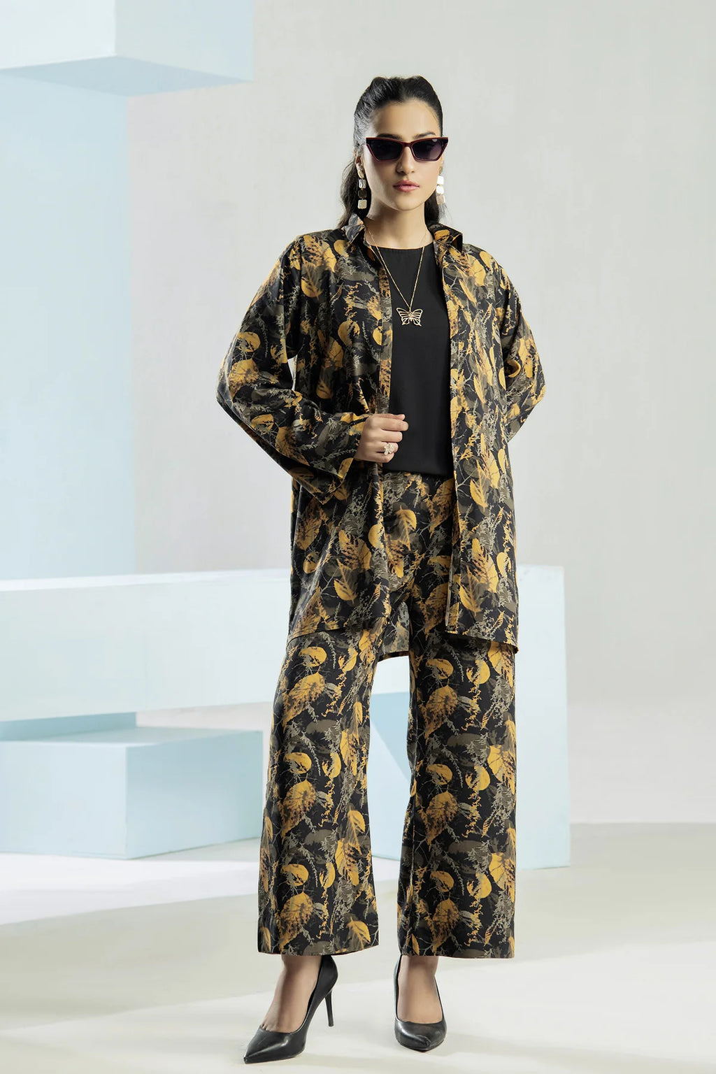 Comfort Floral Shrug 3 Piece CC01