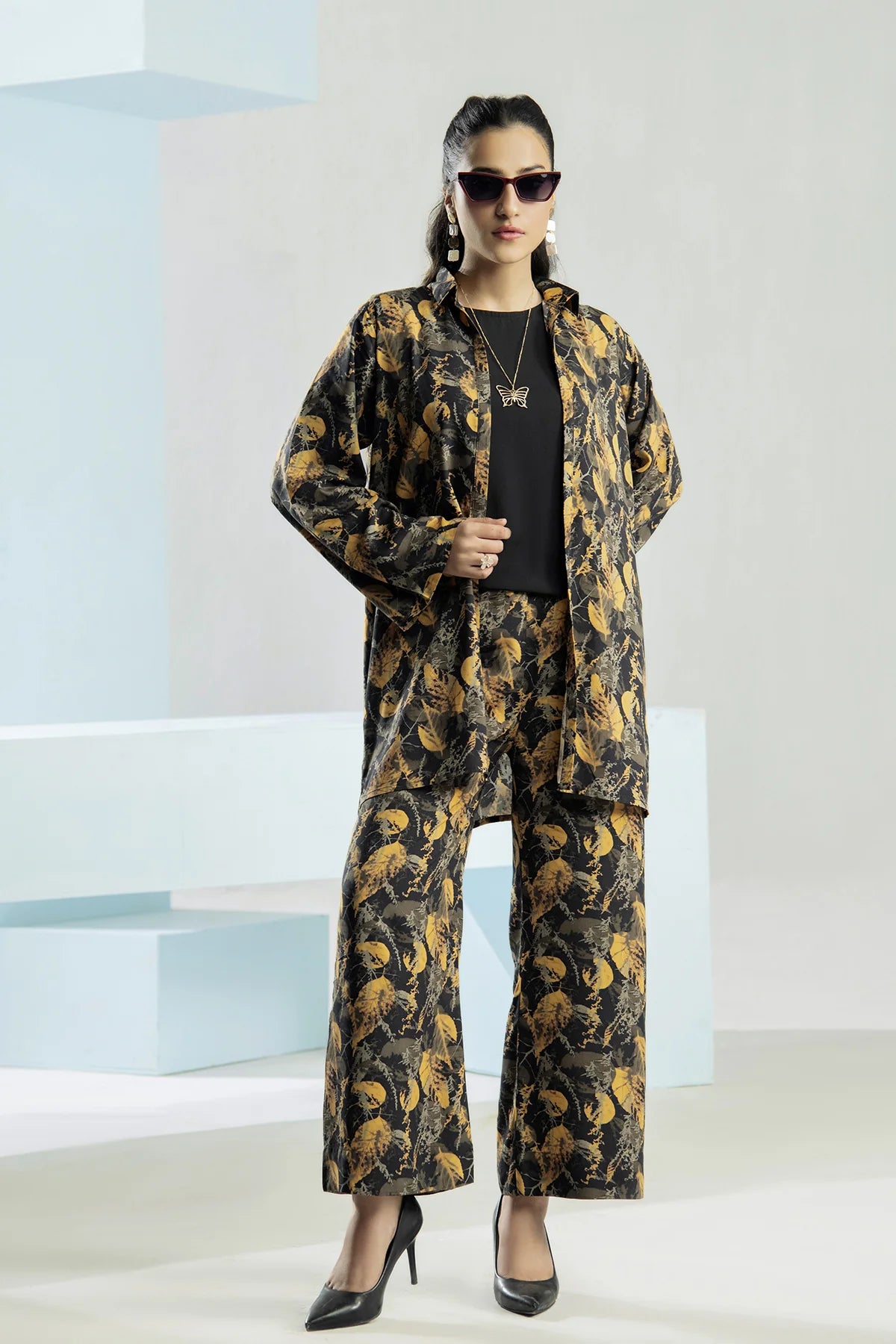 Comfort Floral Shrug 3 Piece CC01